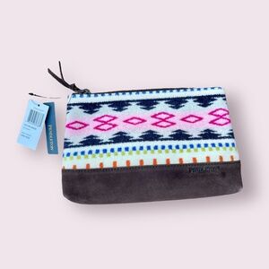 NWT - Spirit Seeker Zip Pouch by Pendleton